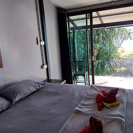 Monkey Island Resort Koh Mak Exteriör bild