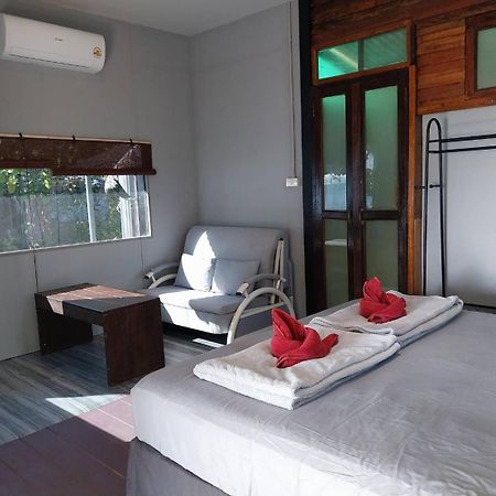 Monkey Island Resort Koh Mak Exteriör bild
