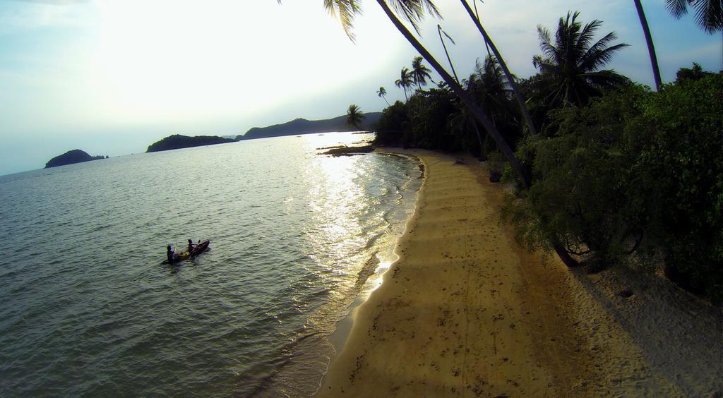 Monkey Island Resort Koh Mak Exteriör bild