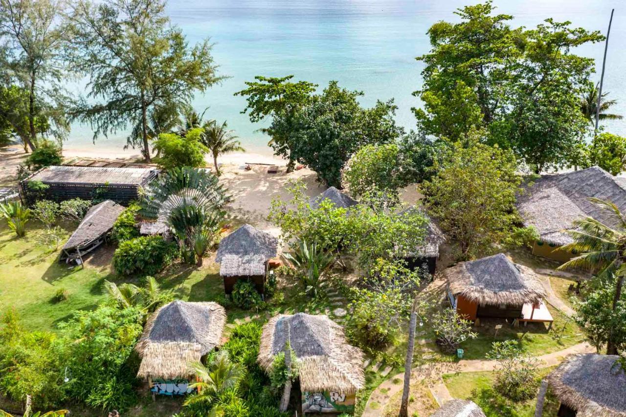Monkey Island Resort Koh Mak Exteriör bild